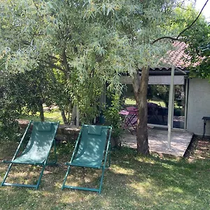 https://gite-de-charme-le-jales-berrias-et-casteljau-ardeche-du-sud.hotels-rhonealpes.com